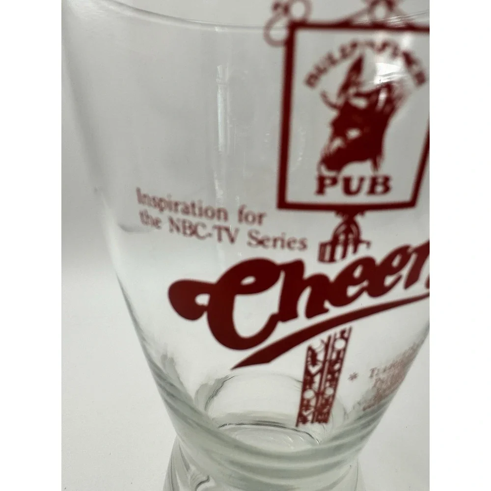 Cheers Beer Glass Bull & Finch Pub NBC TV Show Paramount Logo Pint Vintage